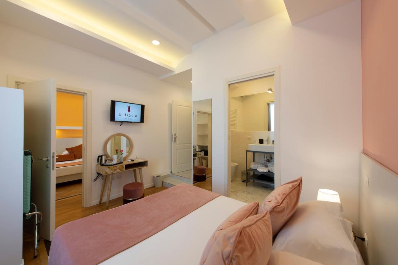 Le Angioine Rooms Neapel Exteriör bild